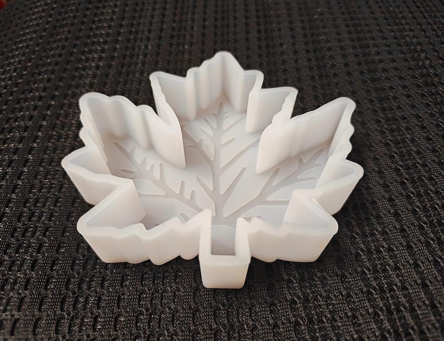 【300+ Design Optional】 Fuehbur Maple Leaf Freshie-Mold, Leaf with Flowers Pattern Silicone Mould for Car-Freshies Baking Aroma Beads - DIY Handmade Resin Mold